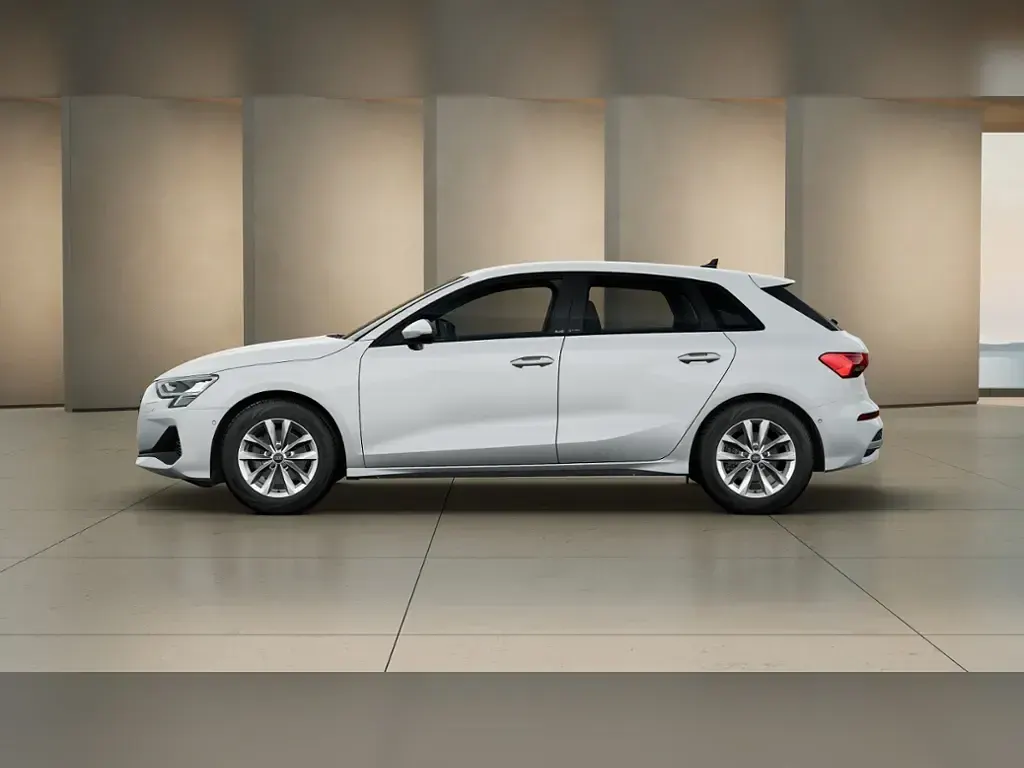 Neu Audi A3 Ambiente 116 PS (85 kW) 2026 Weiß Limousine