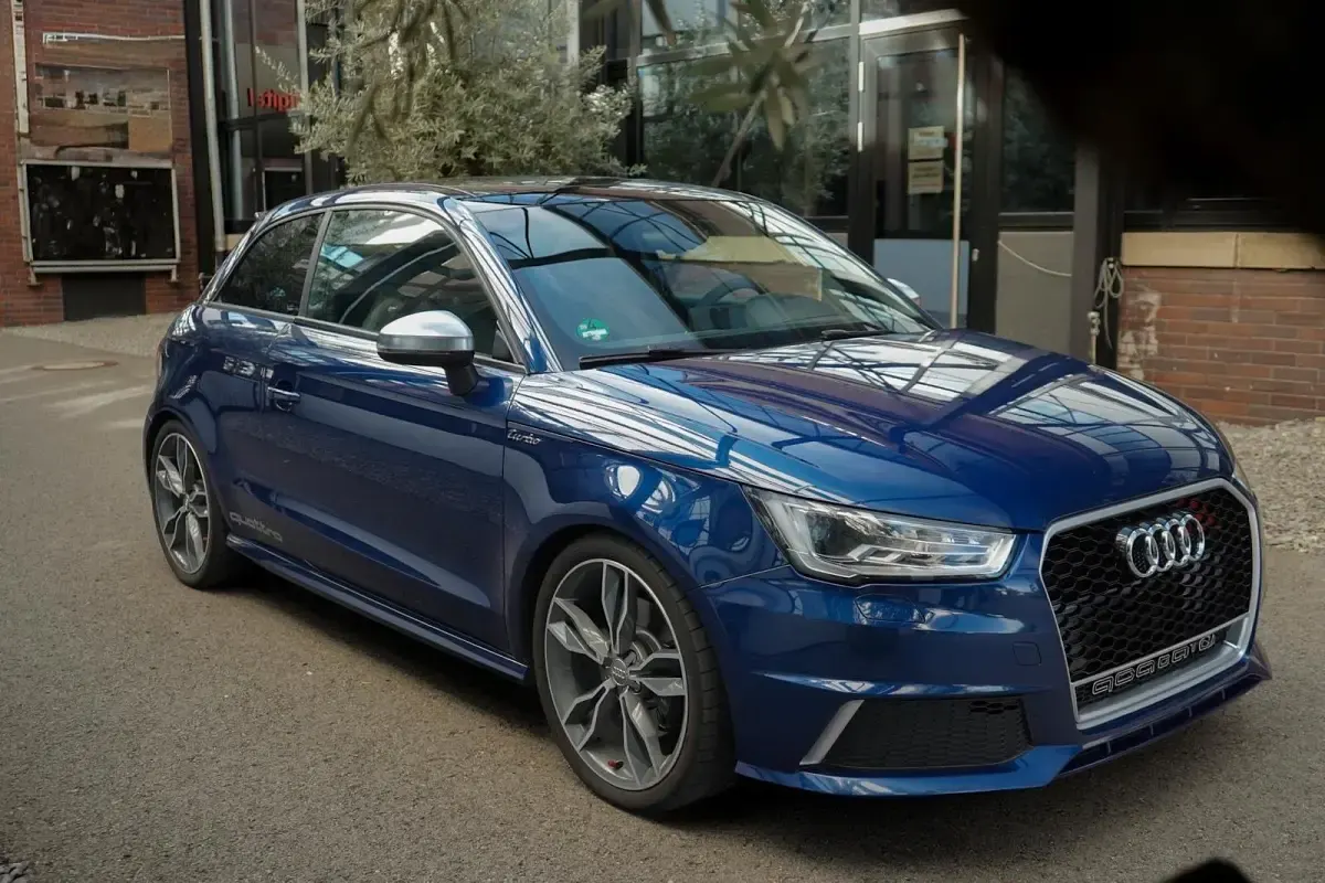 Gebraucht Audi A1 231 PS (169 kW) 2014 Blau Kleinwagen