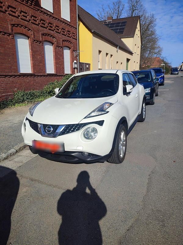 Gebraucht Nissan Juke 115 PS (84 kW) 2015 Weiß SUV