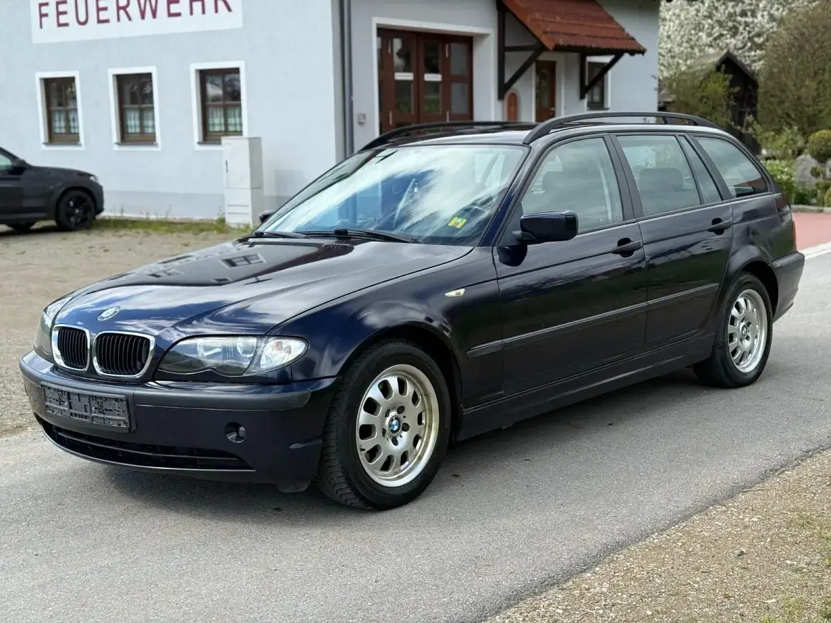 Gebraucht BMW 320 150 PS (110 kW) 2005 Kombi