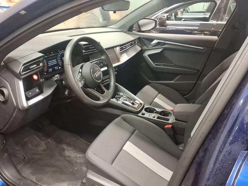 Gebraucht Audi A3 Advanced 150 PS (110 kW) 2025 Blau Limousine