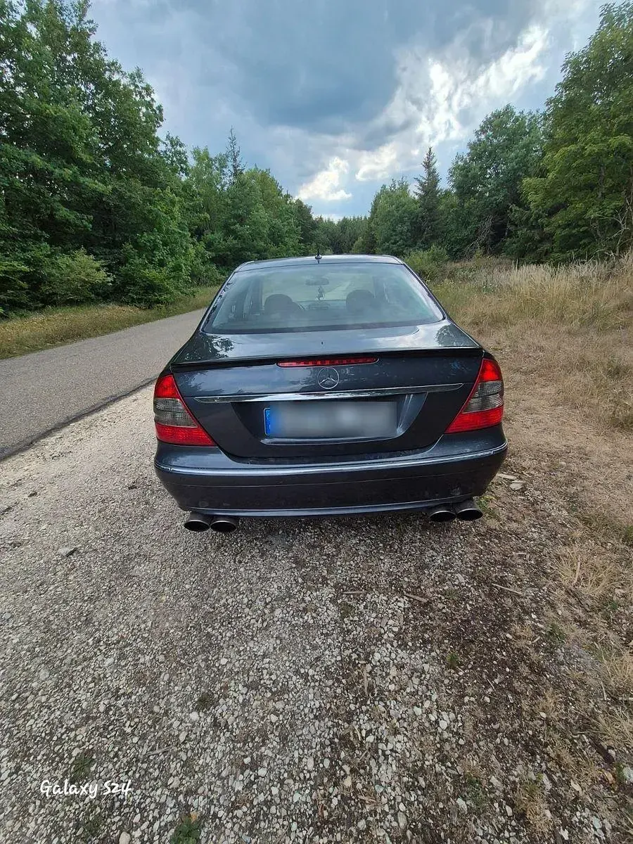 Gebraucht Mercedes E350 Elegance 292 PS (214 kW) 2008 Grau Limousine