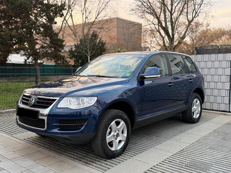Gebraucht VW Touareg 179 PS (131 kW) 2007 Blau SUV