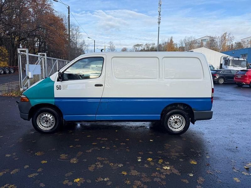 Gebraucht Toyota HiAce 2001 Weiß Van