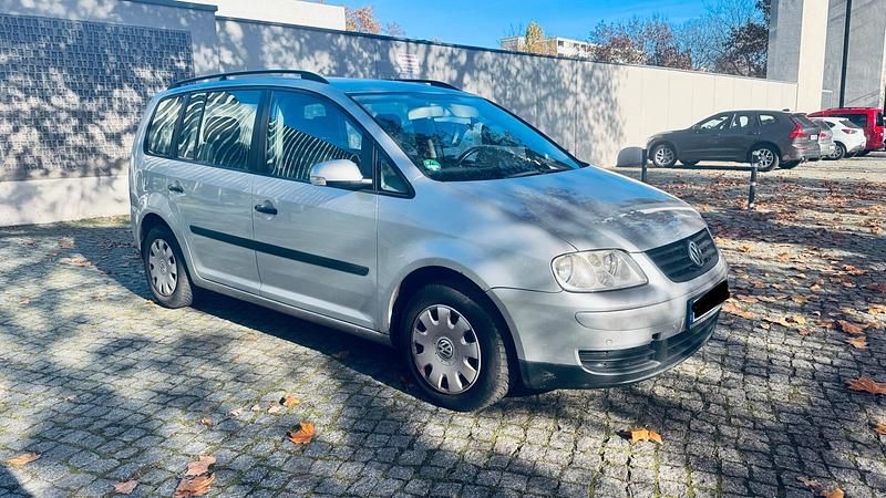 Silber Gebraucht 2004 VW Touran Van / Kleinbus | 1.900 € (Superpreis) - Bild 1/4