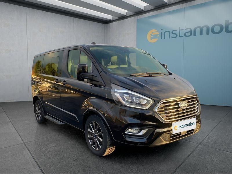Schwarz Gebraucht 2021 Ford Tourneo Van / Kleinbus | 40.199 € (Etwas zu teuer) - Bild 1/4