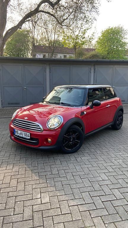 Rot Gebraucht 2011 Mini Cooper Kleinwagen | 5.000 € (Fairer Preis) - Bild 1/4