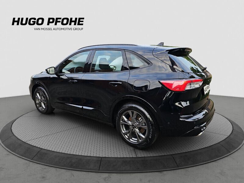 Gebraucht Ford Kuga ST-Line 150 PS (110 kW) 2023 Schwarz SUV