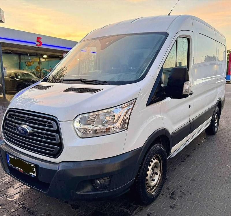 Frostweiß Gebraucht 2015 Ford Transit Trend Van / Kleinbus | 11.750 € (Guter Preis) - Bild 1/4