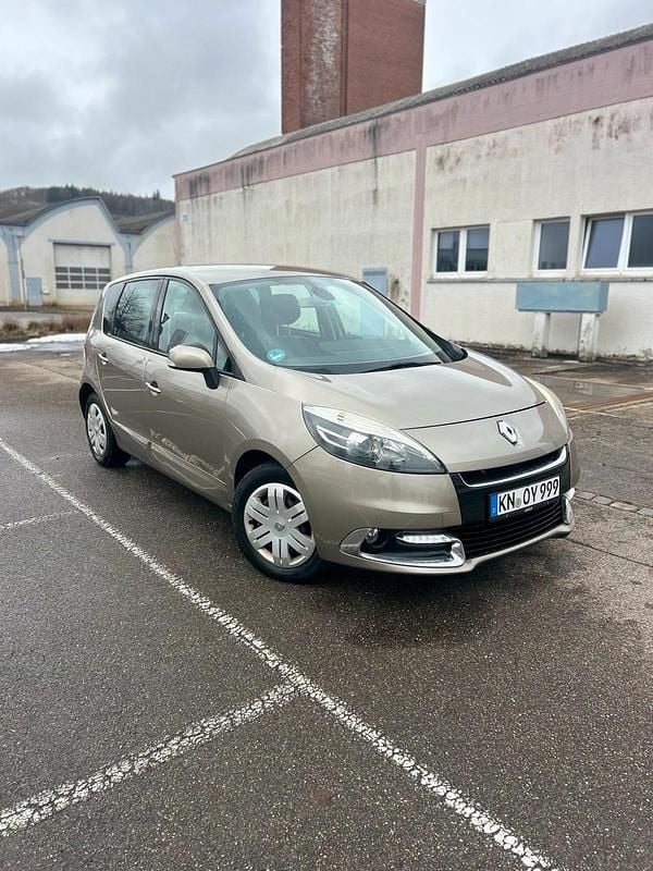 Gebraucht 2012 Renault Scénic III Van / Kleinbus | 4.499 € (Fairer Preis) - Bild 1/4