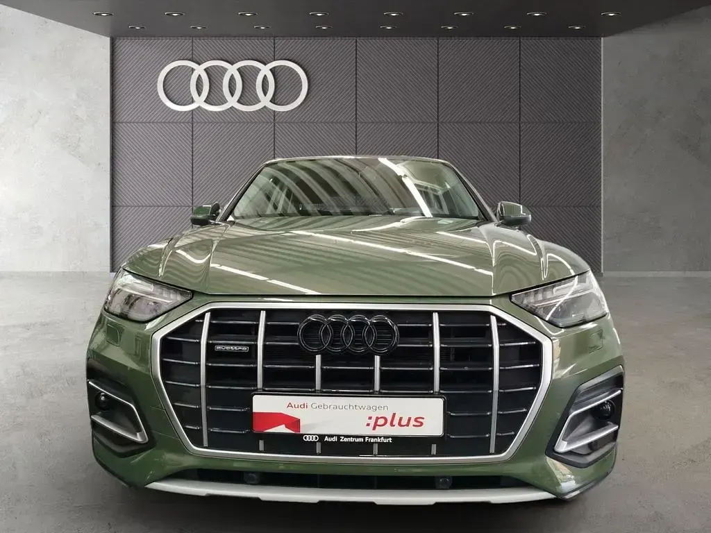 Gebraucht Audi Q5 Advanced Plus 299 PS (219 kW) 2022 Distriktgrün metallic SUV