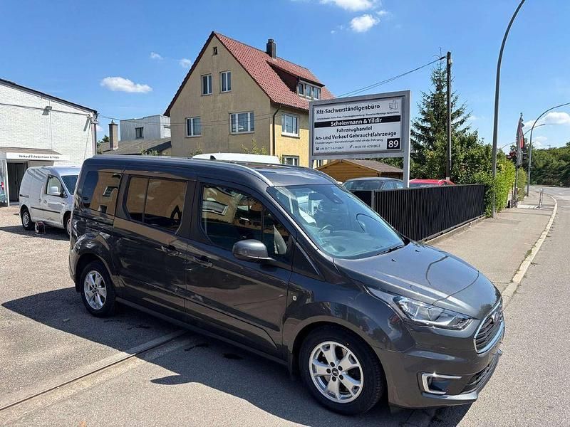 Grau Gebraucht 2020 Ford Tourneo Titanium Van / Kleinbus | 17.900 € - Bild 1/4