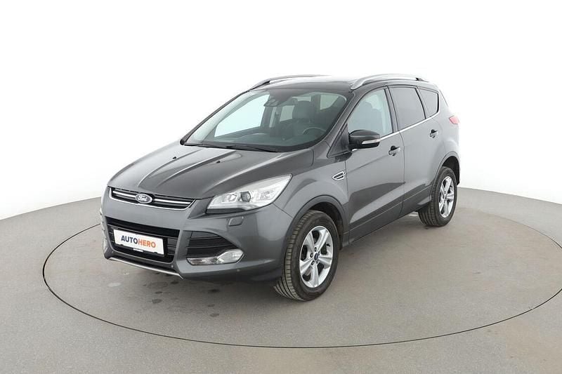 Gebraucht Ford Kuga Titanium 150 PS (110 kW) 2015 Grau SUV