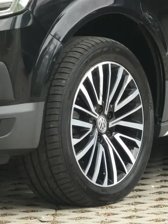 Gebraucht VW Multivan PanAmericana 199 PS (146 kW) 2018 Schwarz Van / Kleinbus