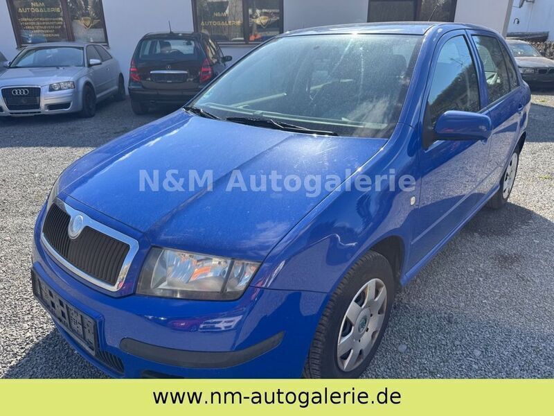 Dynamicblau Gebraucht 2006 Skoda Fabia Cool Edition Limousine | 890 € (Guter Preis) - Bild 1/4