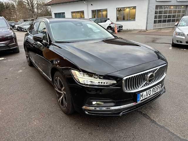 Gebraucht Volvo V90 Ultimate 197 PS (144 kW) 2024 Schwarz Kombi