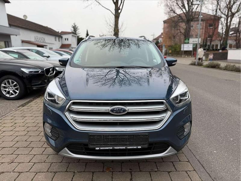 Gebraucht Ford Kuga Cool & Connect 150 PS (110 kW) 2018 Blau SUV