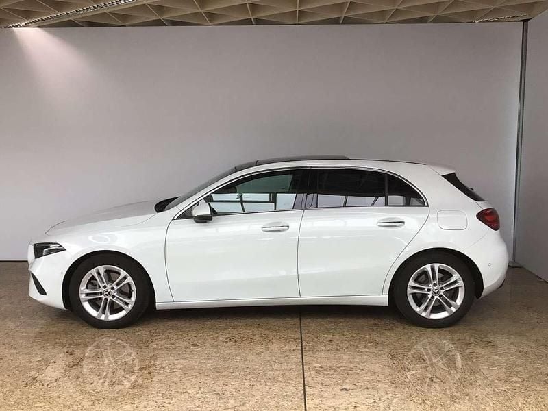 Gebraucht Mercedes A220 Progressive 190 PS (139 kW) 2023 Digitalweiss  lack (metallic) Limousine