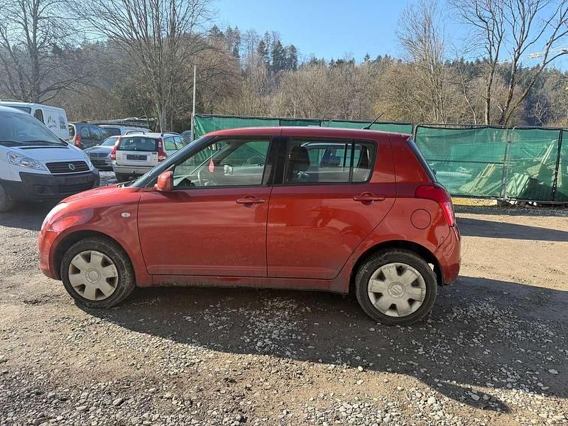 Gebraucht Suzuki Swift Snow 92 PS (67 kW) 2009 Other Kleinwagen