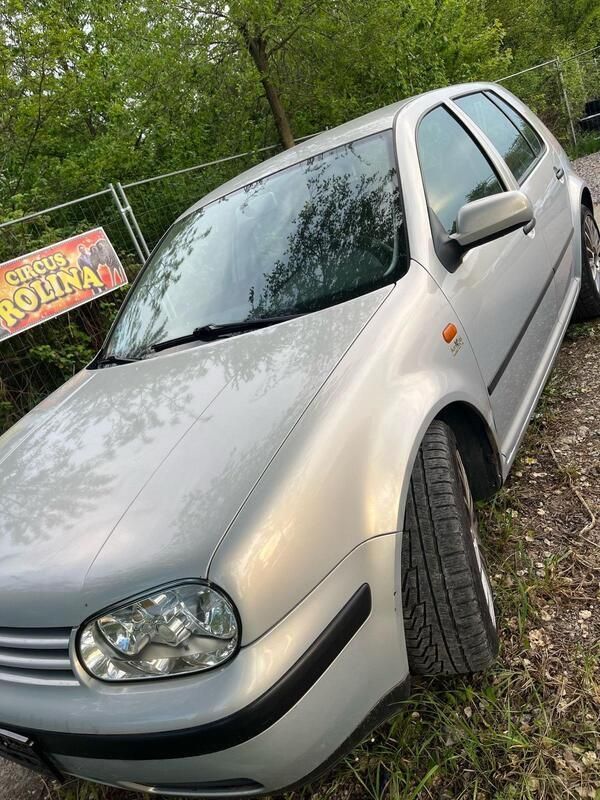 Silber Gebraucht 1999 VW Golf IV Limousine | 1.499 € (Fairer Preis) - Bild 1/4