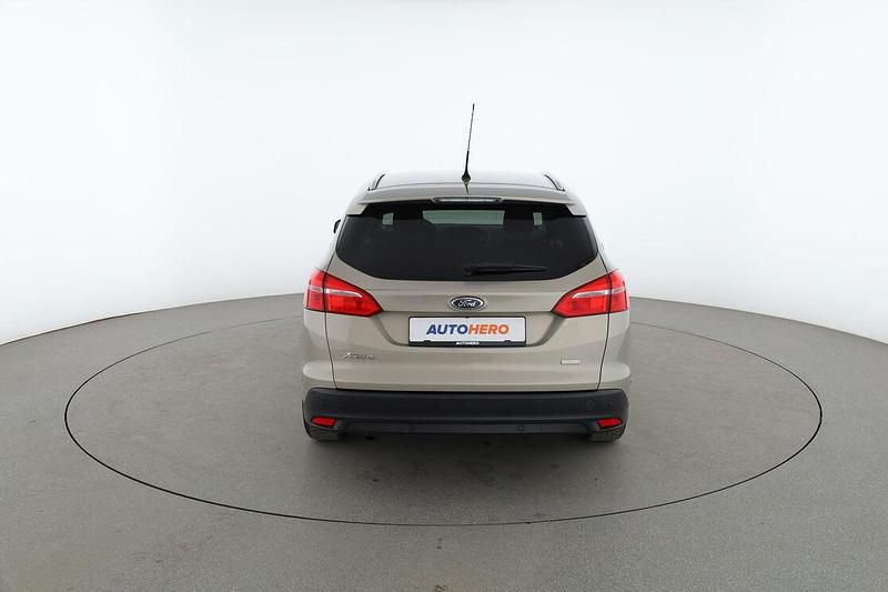 Usata Ford Focus Titanium 2015 Grigio Station wagon