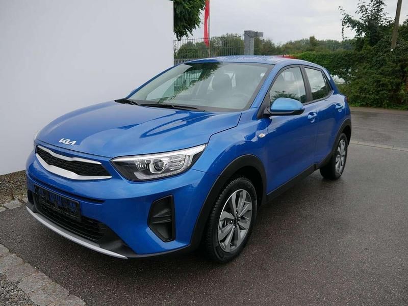 Sporty blue Neu 2025 Kia Stonic SUV | 19.700 € (Superpreis) - Bild 1/4