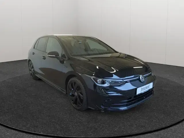 Gebraucht VW Golf VIII R-line 150 PS (110 kW) 2024 Schwarz Limousine
