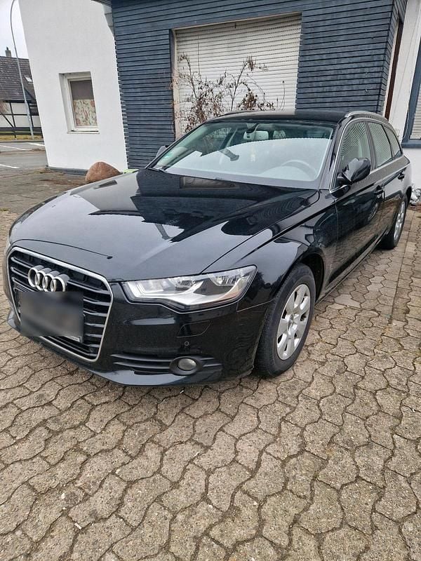 Gebraucht Audi A6 177 PS (130 kW) 2012 Schwarz Kombi