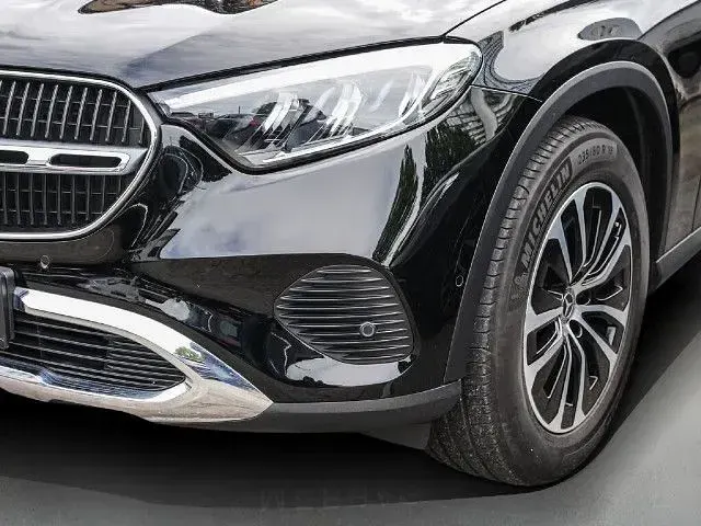 Gebraucht Mercedes GLC220 197 PS (144 kW) 2023