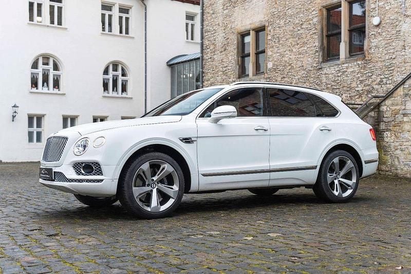 Gebraucht Bentley Bentayga 549 PS (403 kW) 2018 Weiß SUV