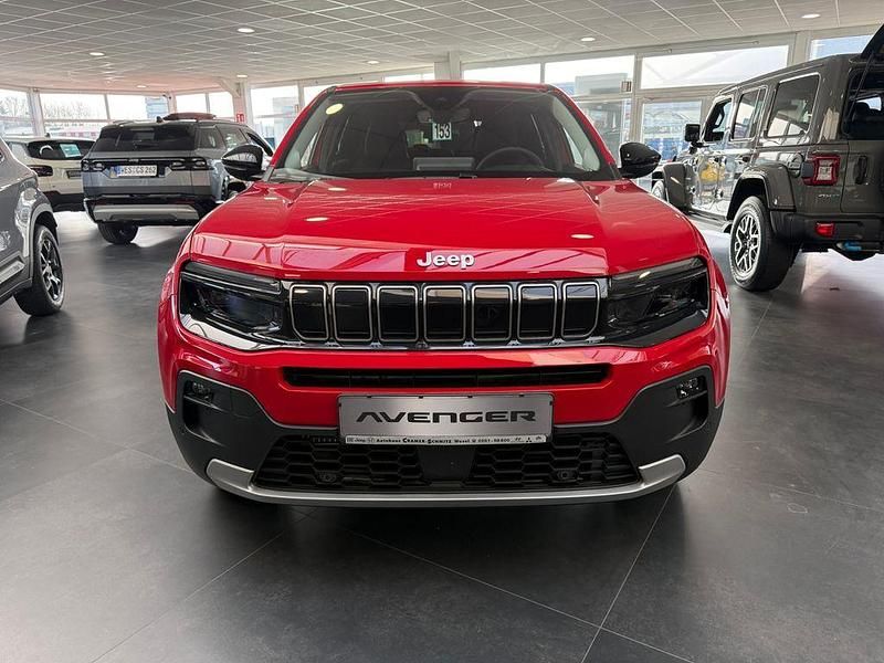 Neu Jeep Avenger Summit 101 PS (74 kW) 2025 Rot SUV