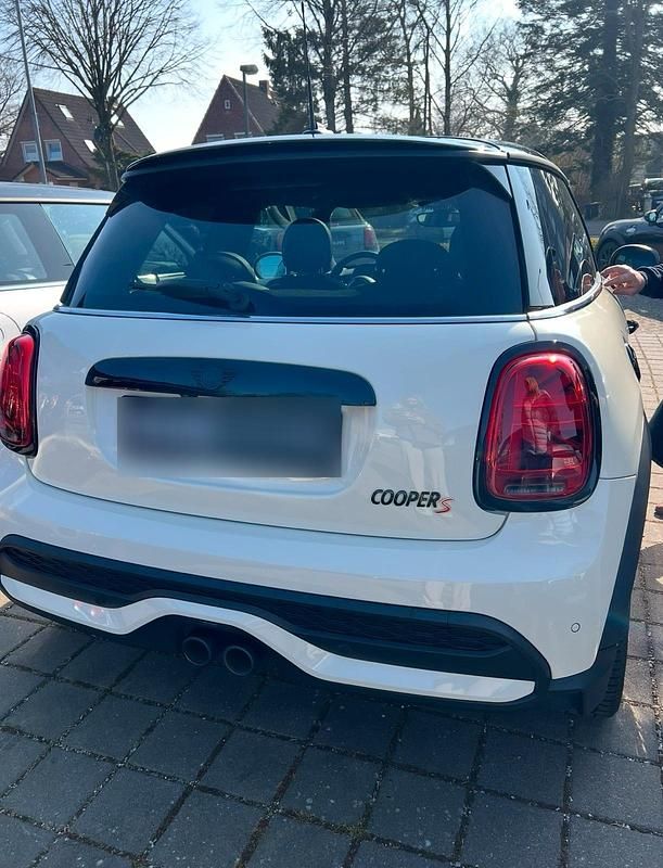 Gebraucht Mini Cooper S 178 PS (130 kW) 2022 Weiß Kleinwagen