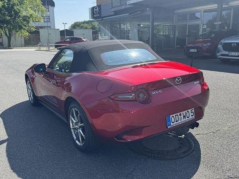 Gebraucht Mazda MX5 Exclusive-Line 132 PS (97 kW) 2025 Rot Cabrio