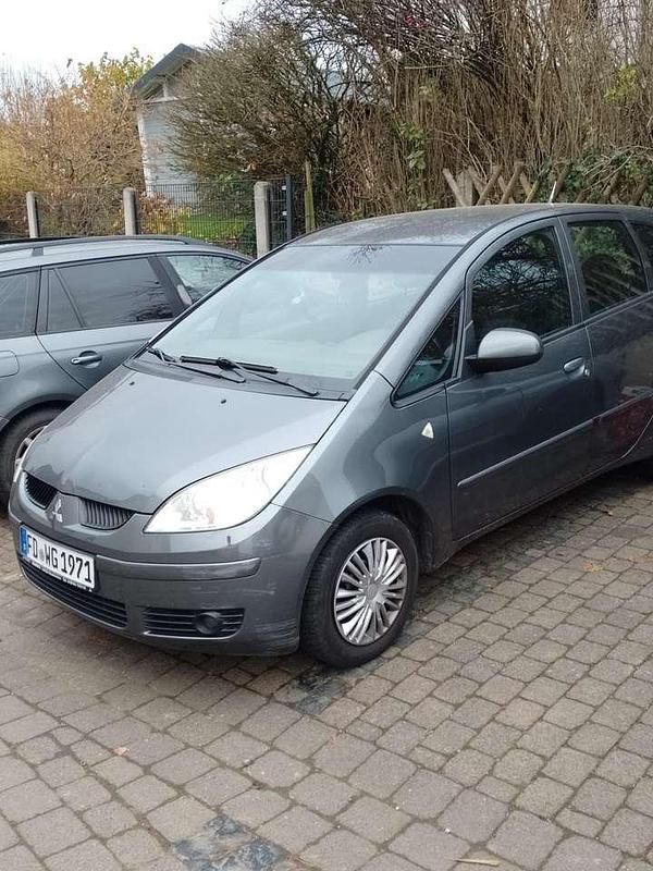 Gebraucht Mitsubishi Colt Invite 95 PS (69 kW) 2005 Kleinwagen