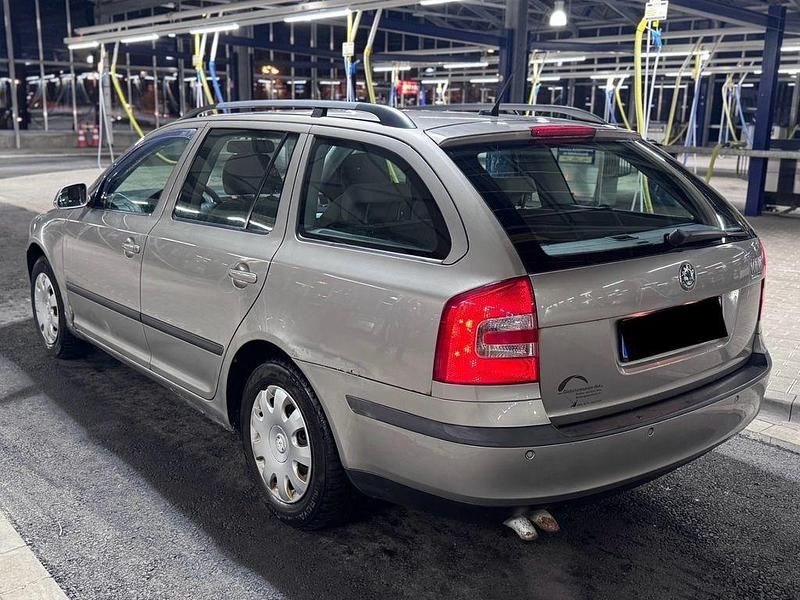 Gebraucht Skoda Octavia Elegance 150 PS (110 kW) 2006 Silber Kombi