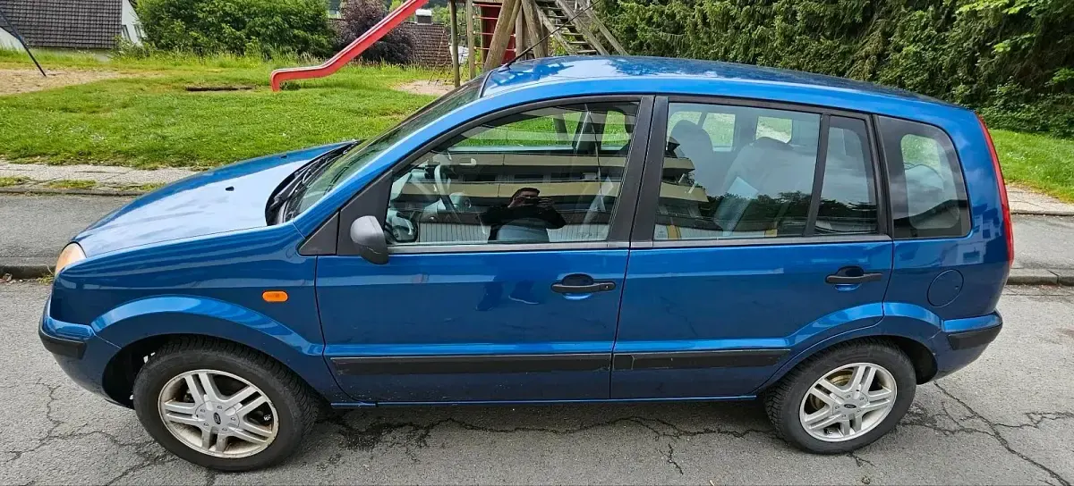 Gebraucht Ford Fusion 80 PS (58 kW) 2007 Blau Kleinwagen