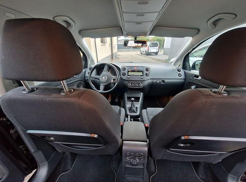 Gebraucht VW Golf Plus Cross Highline 105 PS (77 kW) 2010 Schwarz Van / Kleinbus