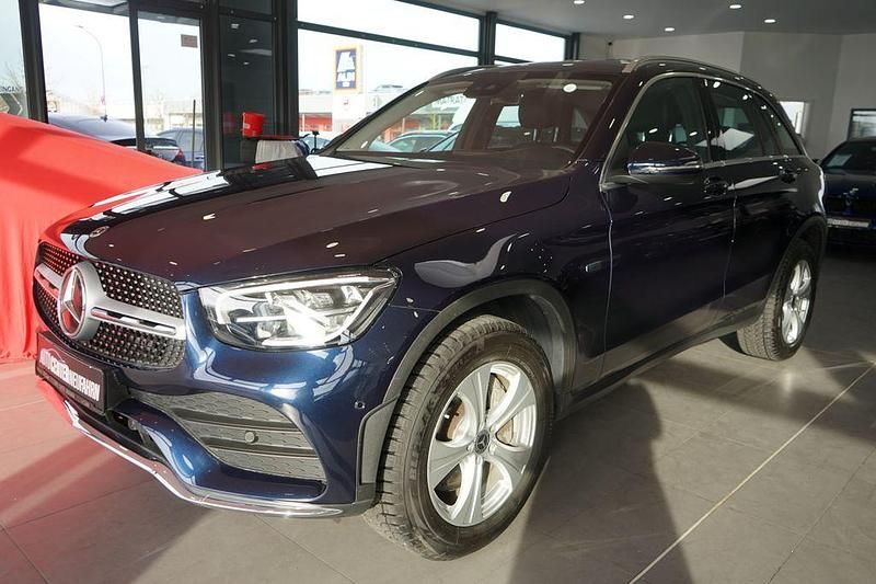 Gebraucht Mercedes GLC300 211 PS (155 kW) 2020 Blau SUV