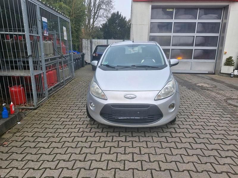 Gebraucht Ford Ka 69 PS (50 kW) 2010 Grau Kleinwagen