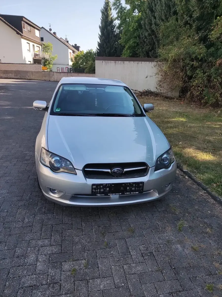 Gebraucht Subaru Legacy 165 PS (121 kW) 2004 Silber Limousine