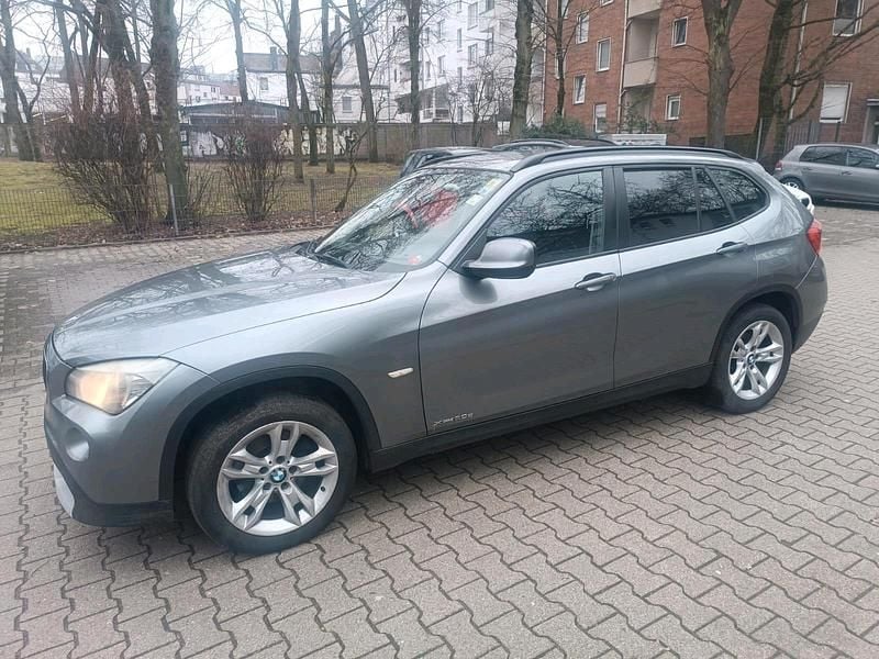 Gebraucht BMW X1 177 PS (130 kW) 2011 Grau SUV
