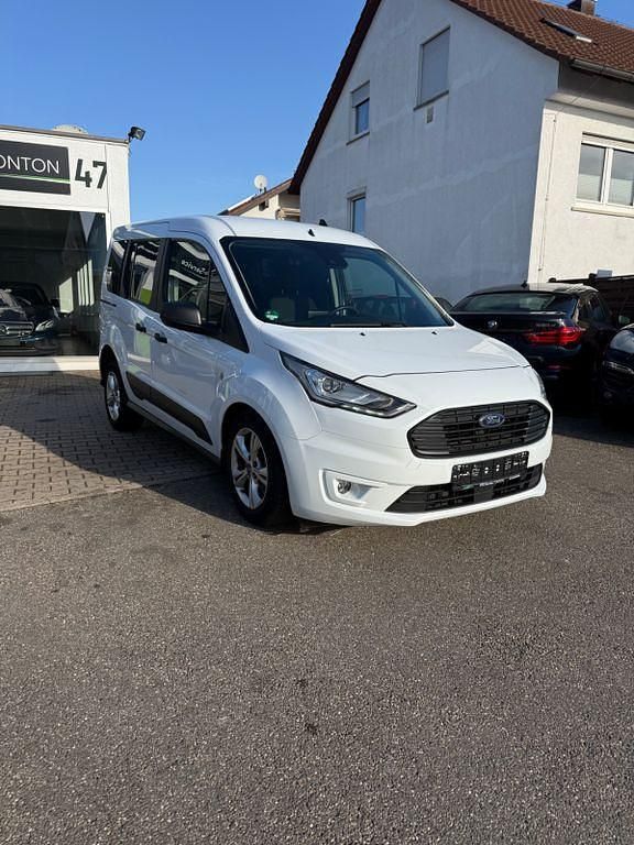 Gebraucht Ford Tourneo Connect Trend 120 PS (88 kW) 2019 Weiß Van / Kleinbus