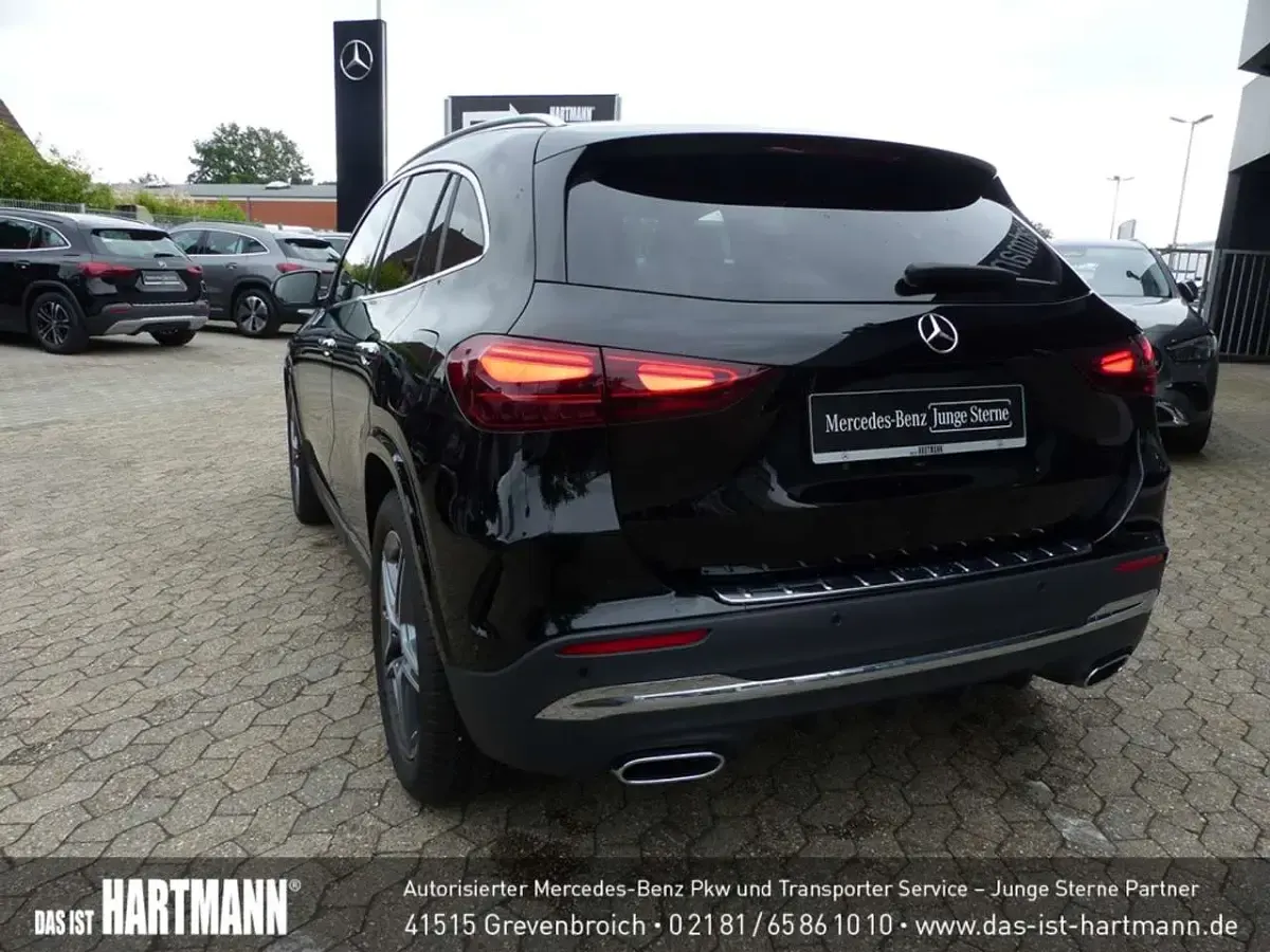 Gebraucht Mercedes GLA200 Advanced Plus 163 PS (119 kW) 2024 Unilack nachtschwarz SUV