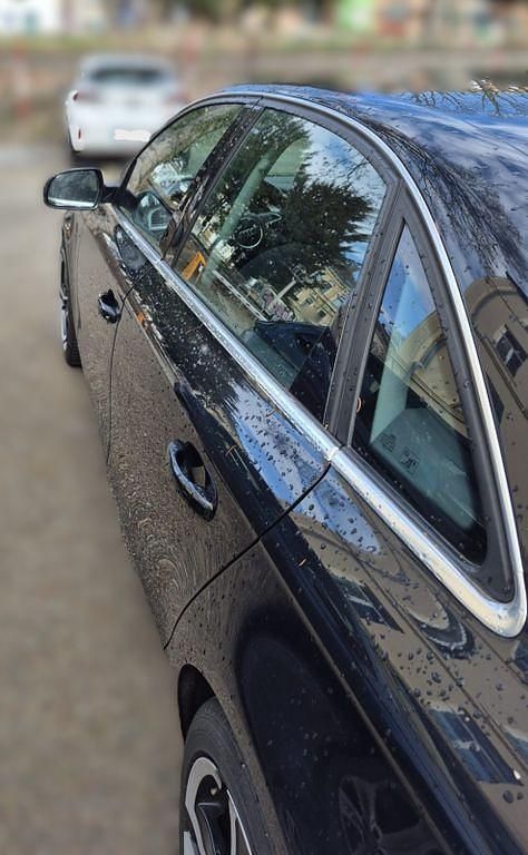 Gebraucht Audi A4 Ambition 143 PS (105 kW) 2012 Schwarz Limousine