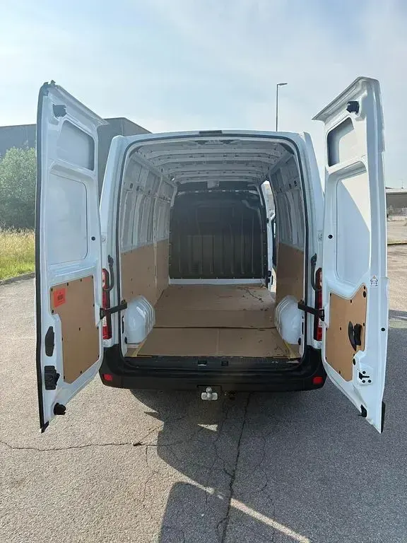 Occasion Renault Master 125 ch (91 kW) 2025 Blanc Monospace