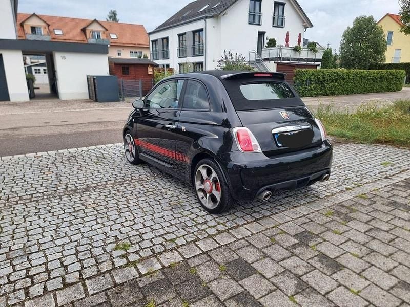 Gebraucht Abarth 500C 135 PS (99 kW) 2015 Schwarz Cabrio