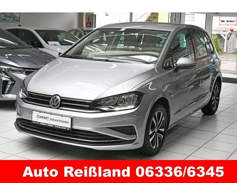 Second-hand VW Golf 116 CP (85 kW) 2020 Gri Monovolum