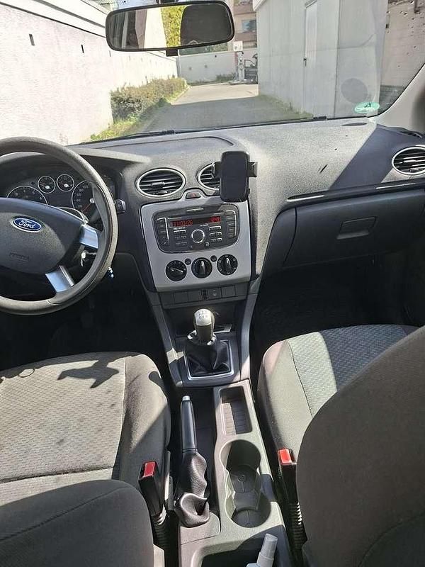 Gebraucht Ford Focus Style 101 PS (74 kW) 2007 Limousine