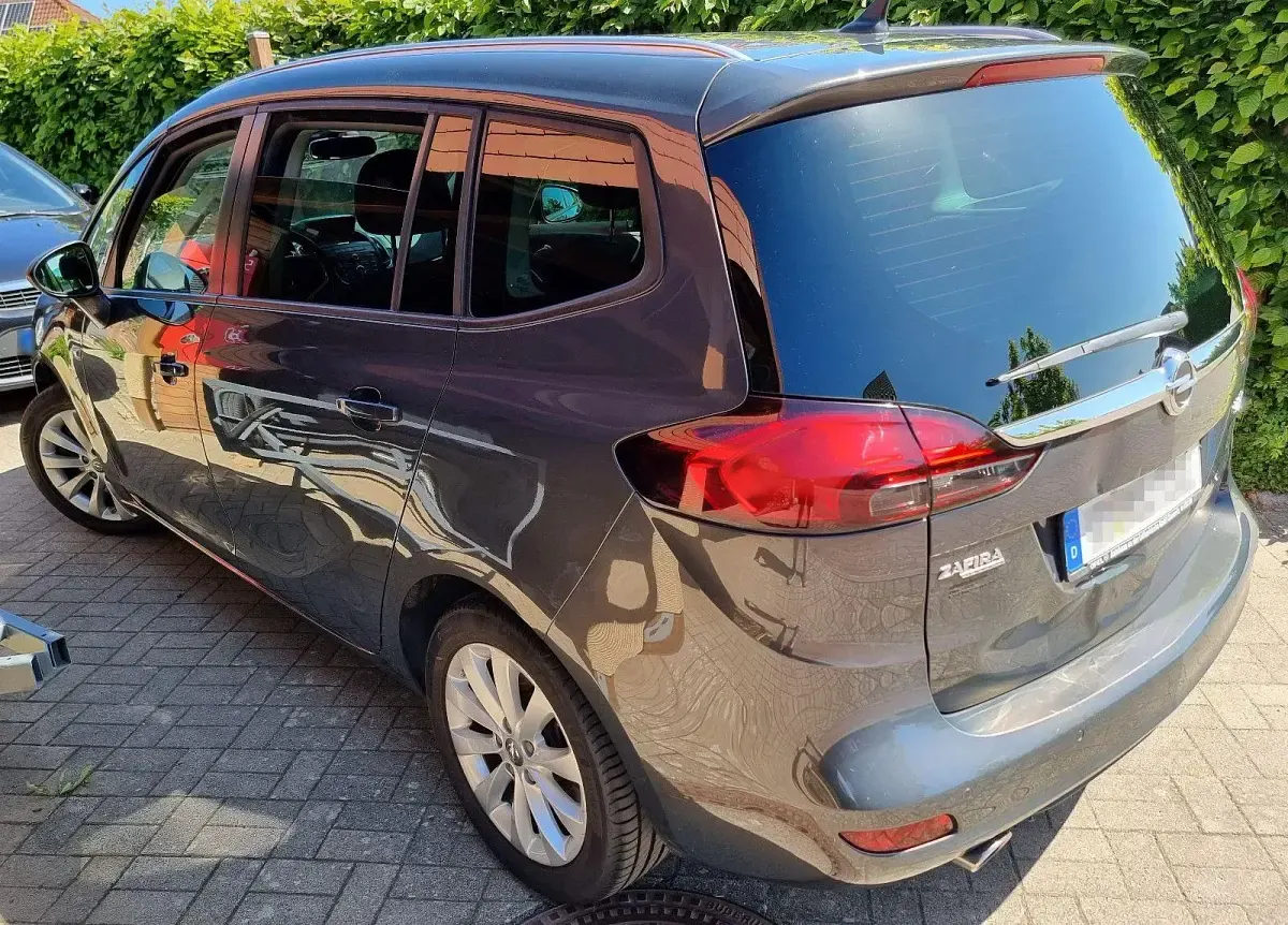 Gebraucht Opel Zafira Tourer 170 PS (125 kW) 2015 Grau Van / Kleinbus