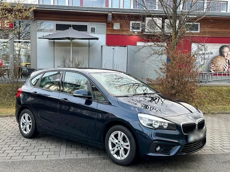 Gebraucht BMW 216 Active Tourer 116 PS (85 kW) 2017 Blau Van / Kleinbus